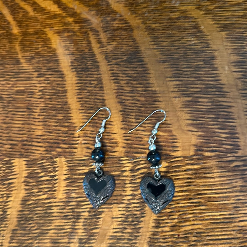 Black Dangle Heart Earrings